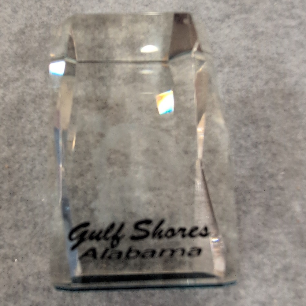 Gulf Shores Alabama Sea Turtle 3D Laser Etched Glass Paperweight Teal Base - Picture 2 of 4
